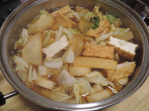 Image: 141208 白菜と大根と鶏もも肉スープ