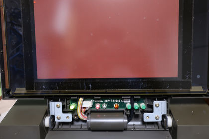 Image: J-3100 LEDインジケータープレート取り外し