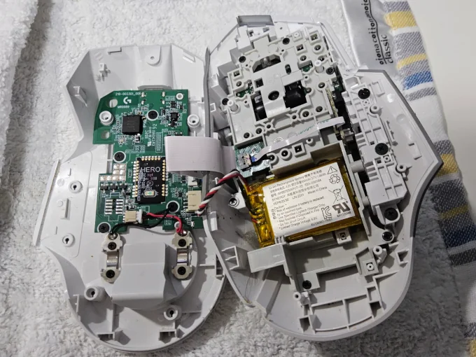 Image: G502 X LIGHTSPEED