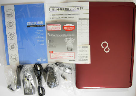 Image: 15.6型デザインノートPC『富士通 LIFEBOOK AH54/E』