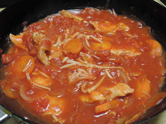 Image: 鶏肉のトマトソース煮