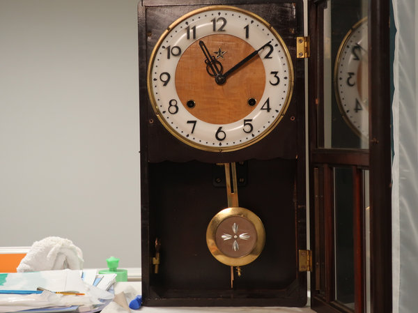 Image: ゼンマイ式掛け時計(1955年？、栄計社製)をオーバーホール