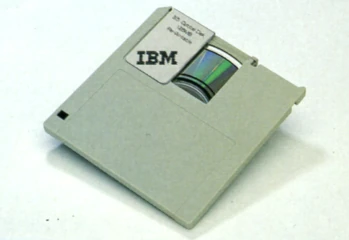 Image: IBM 3.5 MO disk