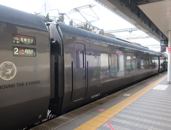 Image: JR九州785系電車