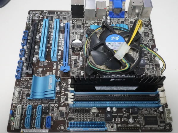 Image: 250810 13年選手 SandyBridge (第2世代Intel Core) の引退